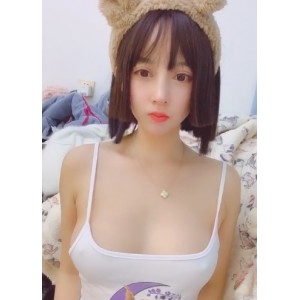 着众多粉丝的关注和欣赏。