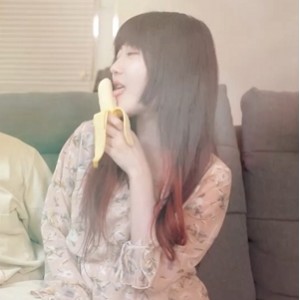 沈娜娜璃奈酱精彩合集：83分钟49.5GB，百度云单下115