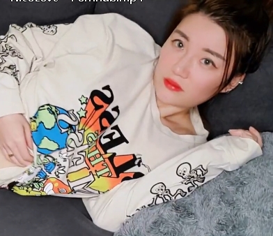 icolove的作品合集是P站上不容错过的精彩之作，她的高质量视频展现了女神般的韵味，让人流连忘返。赶紧收藏这份珍贵的作品集，感受主播nicolove带来的魅力吧！#女神御姐nicolove视频作品集3.6G