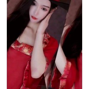 斗鱼主播艾可乐定制20v4.4g：收藏量高达50，功能强大，让人趋之若鹜