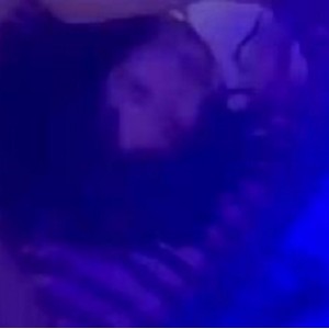 《精神小妹曝光：1V1.6G展示资源，精神小伙群对决真爱悲剧》