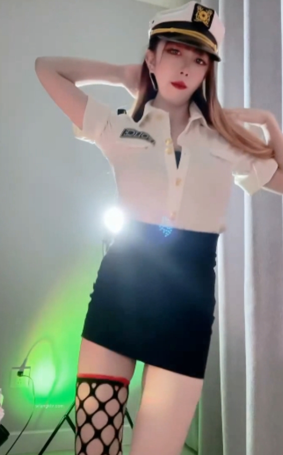 雪儿baby最新视频：23V560MB百度盘，快手独家下载