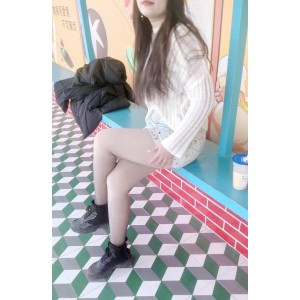 海角乱来：大神善良小嫂子合集40V，10.4G视频，百度盘下载