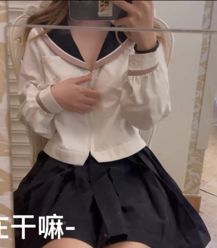 肉肉福利姬45.6g合集:百度ED2K新增20v,收藏精彩视频