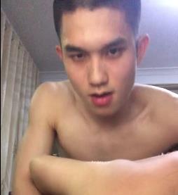 《00后女友深度开发自拍视频1V-2.9G》-小姐姐阿姨男主小帅露脸用嘴相貌展现超火资源