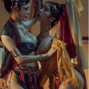 浮力姬秋和柯基：超人气美女模特主播散播合集[73V-38G]