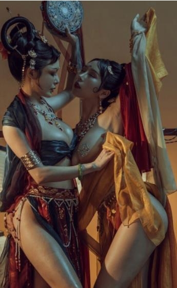 浮力姬秋和柯基：超人气美女模特主播散播合集[73V-38G]