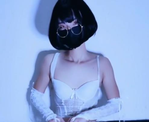 P站网红TS-JinWanXuan1999特大号玩具合集92v–4.4G