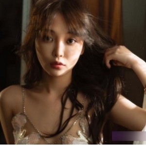 玫瑰娅幺幺茶：高端摄影师私拍散播