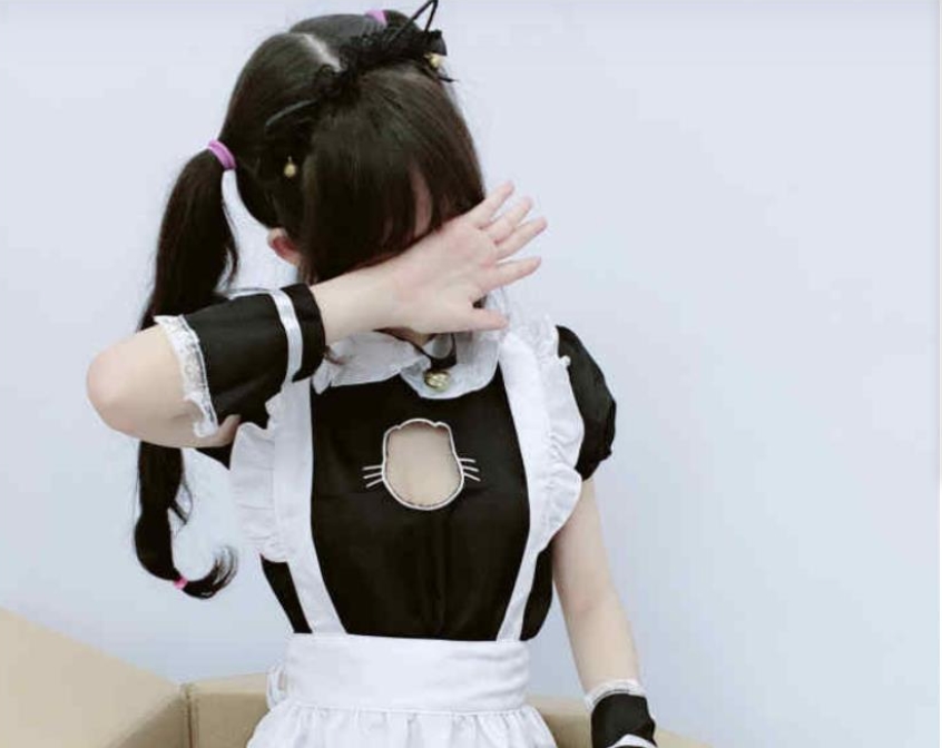 虎牙当红小仙女COS合集视频多