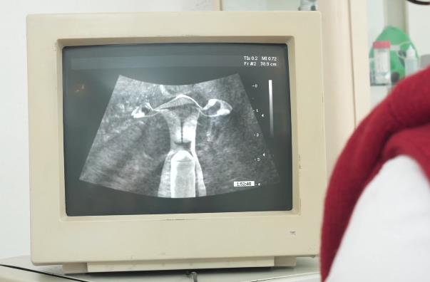 CC神秘地带：医院奇葩剧情，妆容精致，热度持续攀升