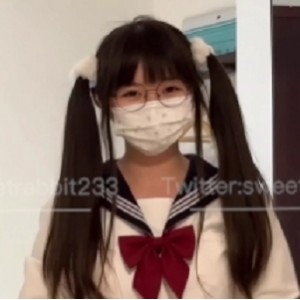 软萌兔兔酱黑丝陪玩视频2v+1.7G百度盘