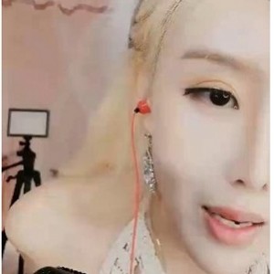 热鲨高价收费房