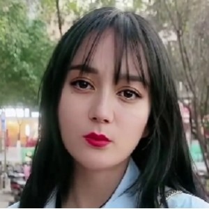 迪丽热巴明星合集：学生御姐OL黑丝骑射经纪人卖[5v+3.4GB][百度盘]