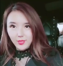 转载搬运剧情演绎：两个少妇忽悠小哥去爬山驾车野外双人游戏1V+578MB百度盘