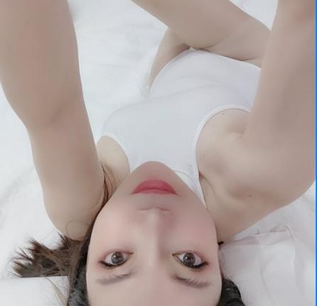 南宁精选凤楼老师-紫晶粉丝群订制：身材柰子科技，花样姿势情调！