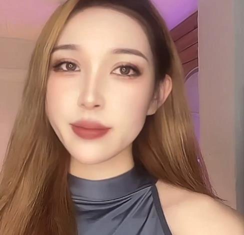 143V4.4G抖音新篇：美女主播小三儿，高质量视频等你来看！