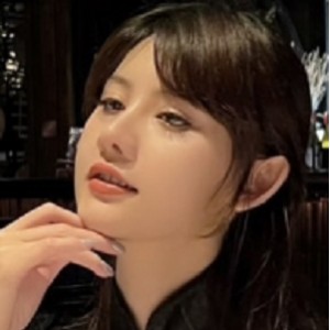 泰国曼谷海鲜馒头大厅穴女神阿朱勾引陌生客