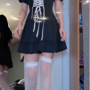 董香热舞合集：32V+72.8M，百度云下载，抖音风BGM、青春无敌、撒尿姿势等网红热舞