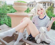 《猫君君MaoJun的蕾姆清凉一夏贞德合集：清新活泼、性感漂亮的一面》