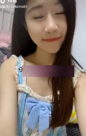 《网红玲玲:一位充满活力的女性,给你带来无限乐趣和灵感》