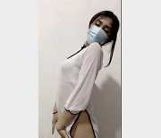 燕子姐姐珍贵私人合集：白色纱衣美女成熟型红晕视频高清图集