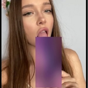 KateKuray：美貌与智慧并存，OnlyFans视频资源，538p+258v/17.12G