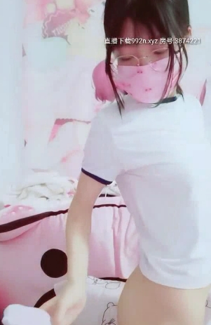 虎牙新晋超人气小清新乖乖女反差婊：粗暴指教VS柔和教育，116V-18.2G