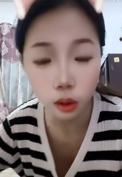 成都宋可13位美女泄密xing+ai图影:丰臀胸前软肉百度盘视频