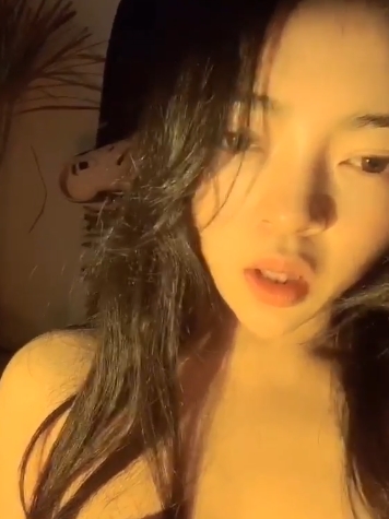 《火辣美女,完美身材,自信气质,颜值超火,抖M活力,健身教育作品合集》