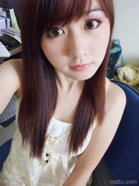 今天是清纯小湿妹妮妮和土豪爸爸的“成功会晤”日,一起看他们的故事。