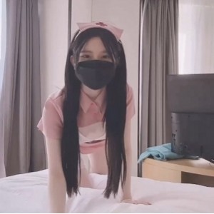 菠萝酱呀:新晋校花倾情上演,心爱治疗师,你值得拥有!