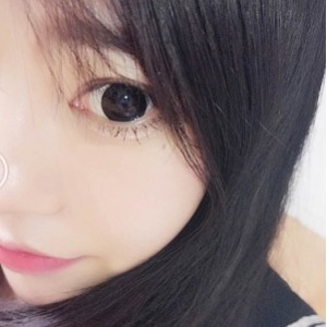 网红少女痕痕作品合集：大眼睛颜值吊打岛国明星，可甜可咸，精彩视频等你下载