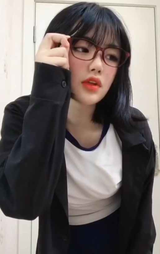 小羊皮皮虾视频收藏195,补百度/ED2K获彩内容!