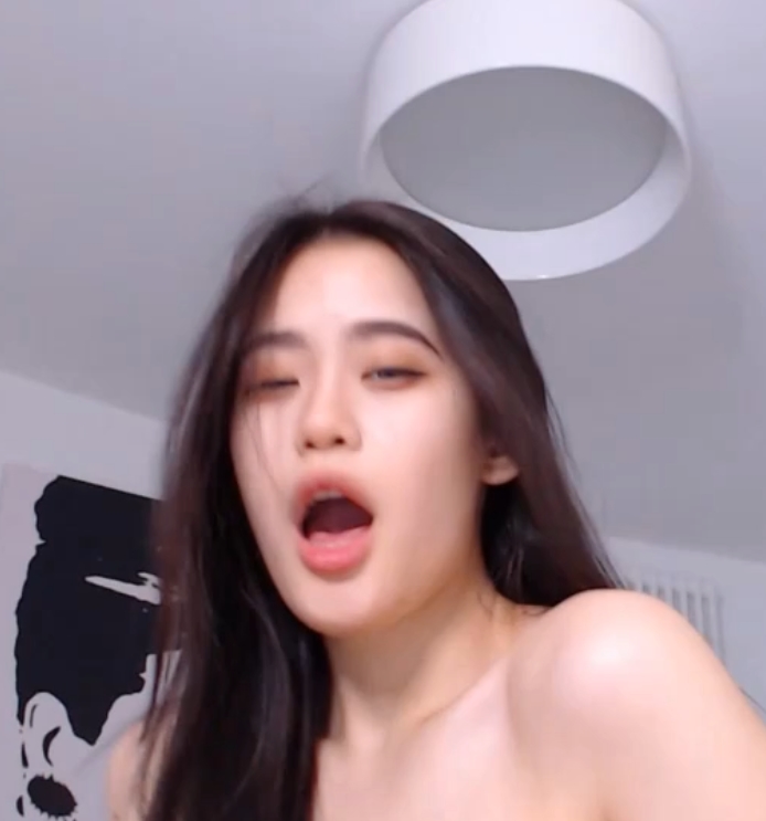 甜美女神li_chang38.1g合集:收藏你的甜蜜梦想