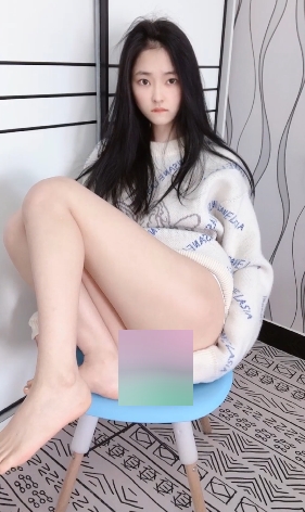 清纯颜值打赏大片，不明液体姨妈血惊艳世界