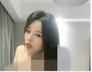 小雅小雅：高颜值女神主播，销魂表演引爆高价计时收费房