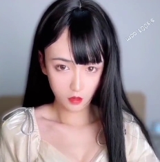 黑丝伪娘床上棒子放飞自我仙液狂喷1V+165M百度盘