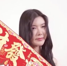 表兄妹乱来，小表哥给漂亮表妹喂糖，新春搞定