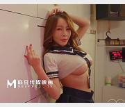 《槟榔摊之恋：女友、大佬、游戏、湾湾、晚上、女主、麻豆》