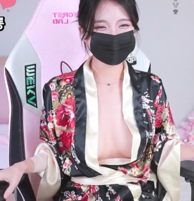 韩国主播dmsdms乳摇直播视频集锦稀有资源，清晰分辨率