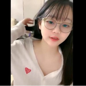 猫猫兔：直播录制视频1V-2.8G，美少女桃子的舞蹬作品