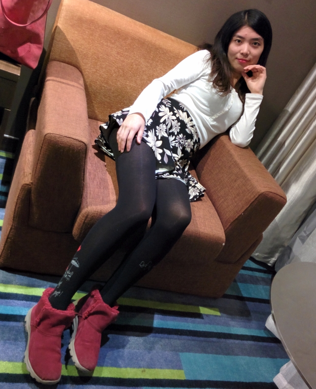 商品若伊2014.11.09SS+V15三人游1V/591M百度盘