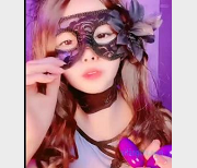 1.快手主播艾米L舞加特林粉丝福利：车灯服装玩具火辣礼品礼包