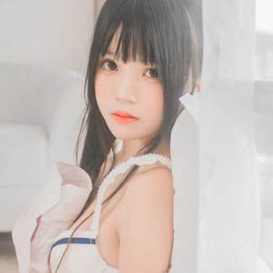 原创超美妹子Cosplay写真：桜桃喵的有尺度呈现