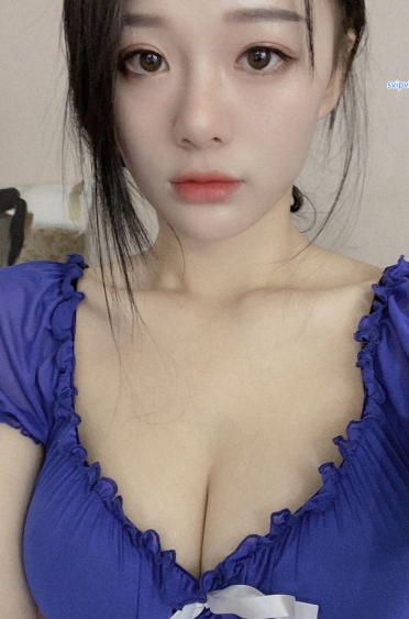 精选斗鱼超人气高颜值主播、熊猫TV二娃火箭群75V-9.8G脸蛋热舞大利器性感有尺度直播香艳社保浮力