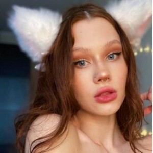 OnlyfansSofiaSimens深处舌环