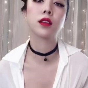 林雨馨38V社保姬系列视频：勤劳勇敢踏实，无拘无束，想象力丰富，改变未来！