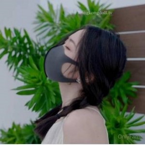 香港网红玩偶姐姐HongKongDoll海岛生活3视频资源：女在上、夹吸榨汁、射bao鱼、1V、1.1G、黑、粉神秘处鱼