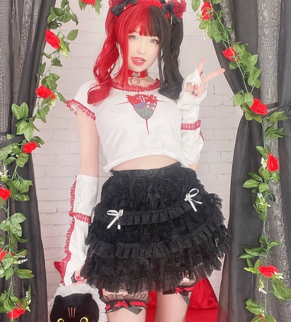 HidoriRoseCOS妹子吸血鬼作品：勇敢、坚强、自信的妹子